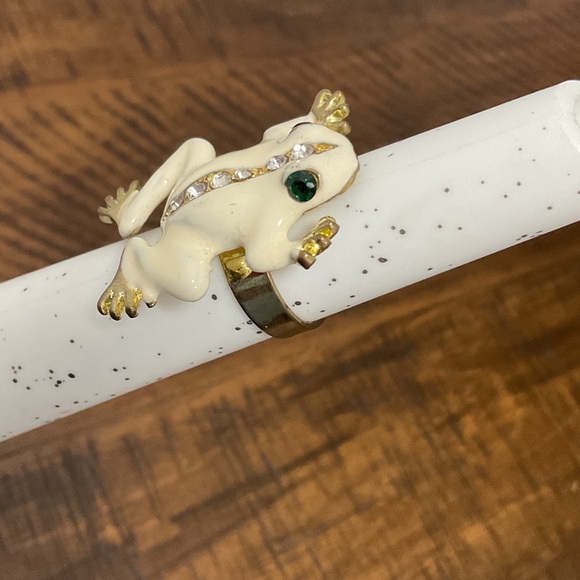 Jewelry - Frog Ring with Green Gem and Crystals